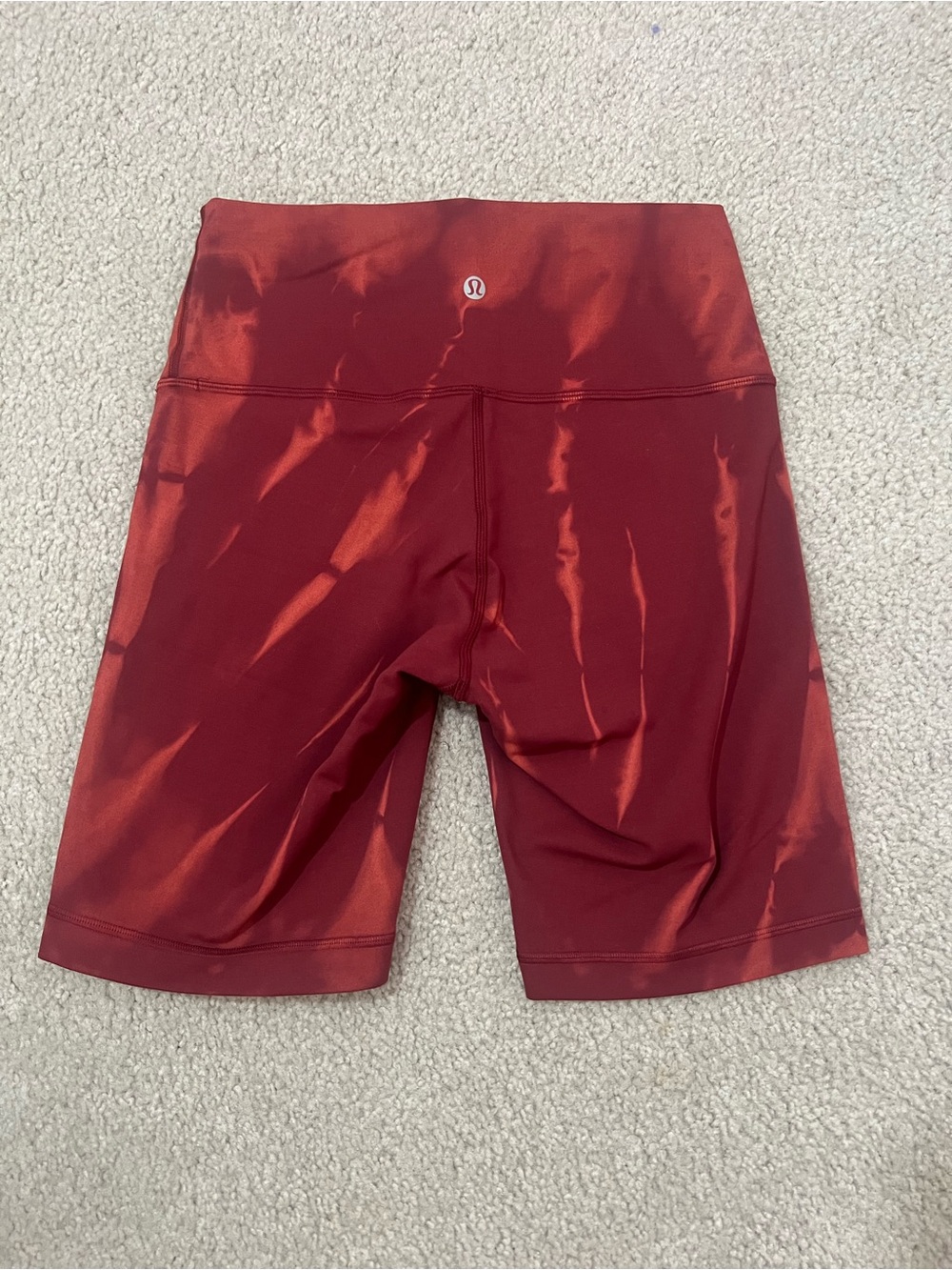 Lululemon Wunder Train High-Rise Short 8” Size 6
